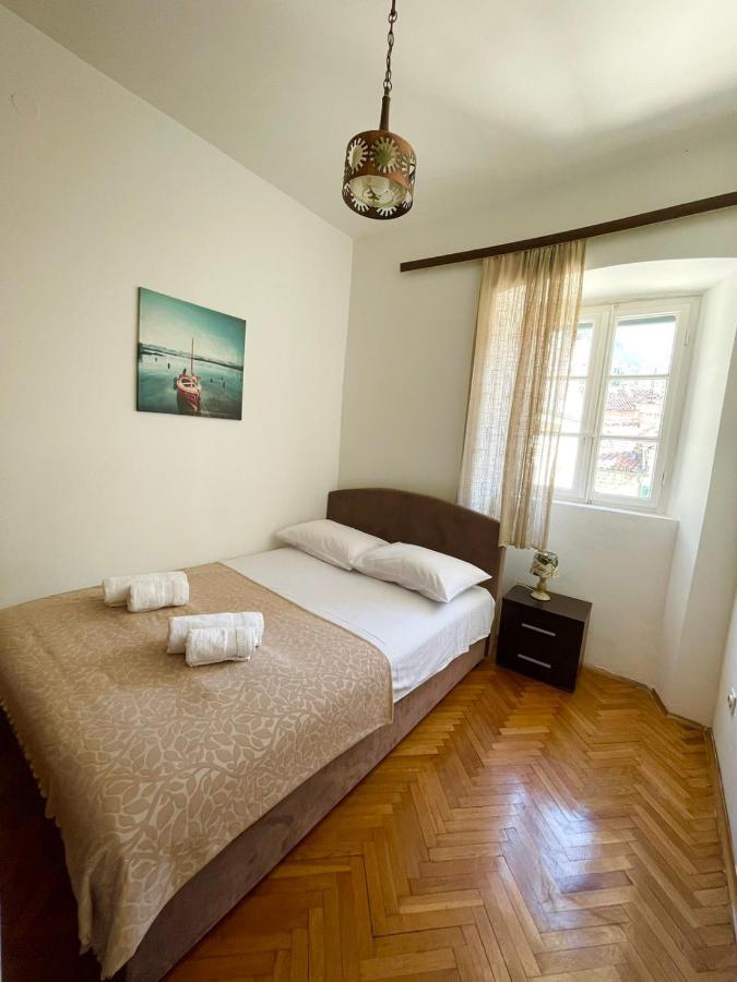 Old Town Heart Apartment Kotor Exterior photo